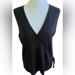 ANN TAYLOR Black Sleeveless Faux Wrap Sweater Top 100% Silk With Side Tie Large
